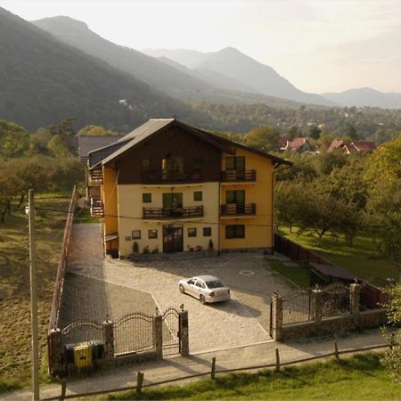 Prolex Turism Srl Hotel Bran  Exterior photo